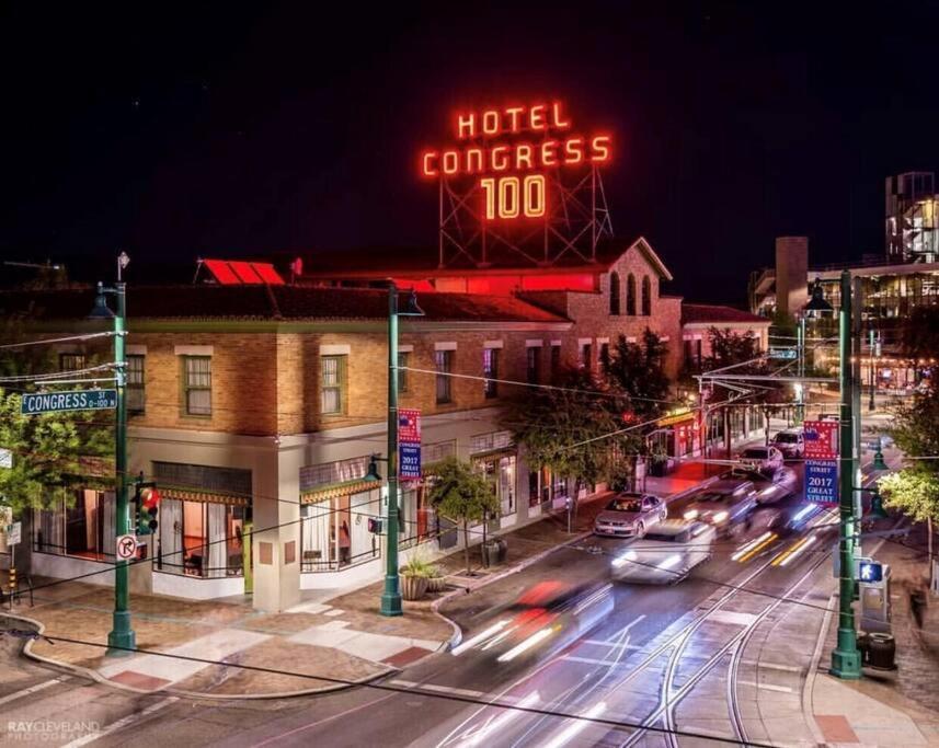 2Br Home W Parking Downtown Charm In Full Bloom! ツーソン エクステリア 写真